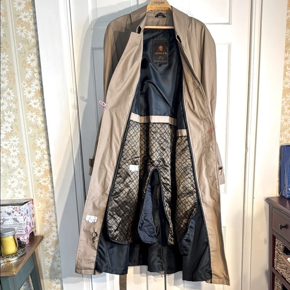 NWOT Tan Men’s Trench Coat